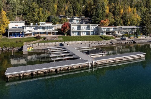 Polson Condo | New! Waterfront Studio near Glacier!