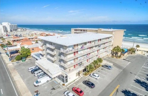 East Daytona Apartment | New Wonderful Beach Front Studio in Daytona Beach