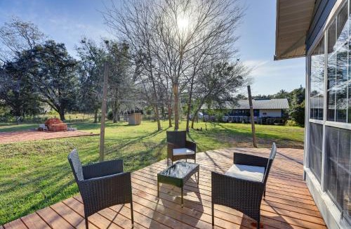 Newberry House | Newberry Home w/Deck on 10 Acres!