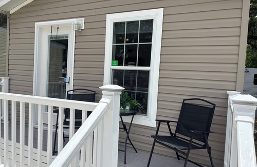 Kissimmee Cottage | Newly Remodeled Tiny Home 20 minutes from Disney!~