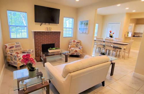 Apopka House | Newly Renovated FL Hideaway Near Attractions