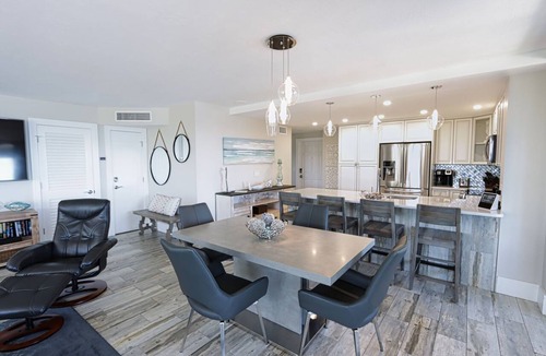 Biggar Condo | Newly Renovated Two Bedroom Condo with Stunning Views! Sanibel Harbour Resort 437 - B