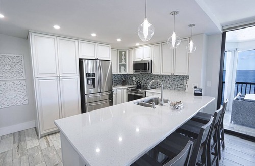 Biggar Condo | Newly Renovated Two Bedroom Condo with Stunning Views! Sanibel Harbour Resort 437 - B