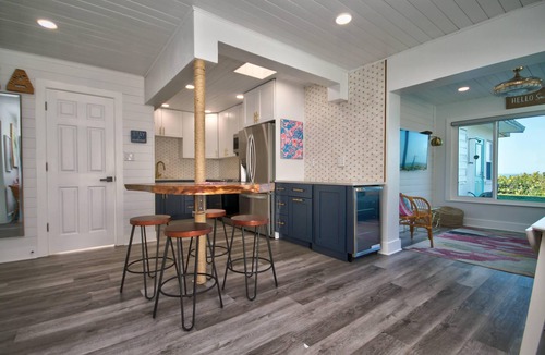 Belleair Beach Cottage | Newly Renovated Cottage ON the beach, Ground Floor, no stairs