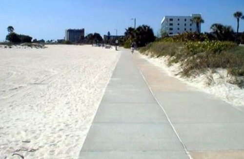 St. Petersburg Cottage | Nice, clean 1br cottage near Treasure Island