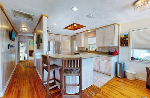 Boardwalk House | North Beach rental! 2 Bedroom, 1 flex room and 1 bath home, just one block from beach access and Grayce Barck Park with nature trails.