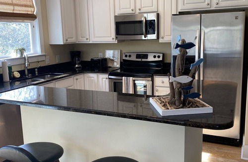 Windy Hill House | North Beach Resort Townhouse - pools, hot tubs & beach. A family paradise!