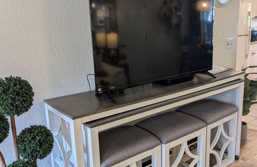 Lutz Apartment | Nude Garden Retreat Ground Floor Comfort at Paradise Lakes
