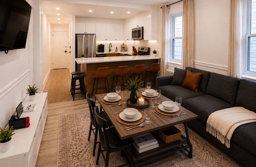 West New York Apartment | NYC Skyline Views 20 min to Times Square Sleeps 11
