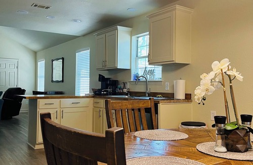 Malbis House | Oak Haven!