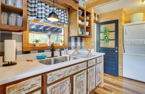 Tranquil Harbour Cottage | Oak Island Vacation Rental w/Decks, Walk to Beach