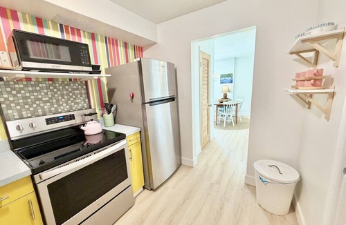 Cocoa Beach Condo | Ocean Oasis | Beachside Extended Stay at Saturn