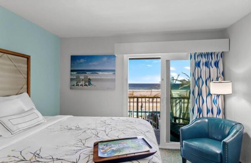 Vilano Beach Hotel | Ocean Sands Beach Boutique Inn-1 Acre Private Beach-St Augustine Historic-2 Miles-Shuttle with Downtown Tour-HEATED Salt Water Pool until 420AM-Popcorn-Cookies-New 4k USD Black Beds- 69 Item Breakfast-Eggs-Bacon-Starbucks- Free Laundry- #904-799-SAND