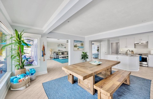 Indian Rocks Beach Villa | Ocean View | Heated Pool | 3 Bedroom | Golf Cart