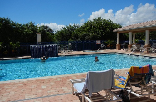 New Smyrna Beach Condo | OCEAN VIEW REMODELED CONDO. Monthly specials. Book your summer getaway.