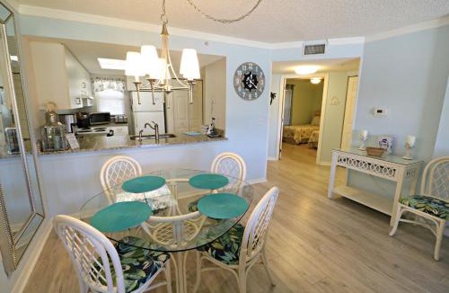 Butler Beach Apartment | Ocean Village Club F25