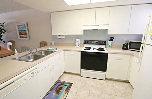 Butler Beach Cottage | Ocean Village Club Condo L24