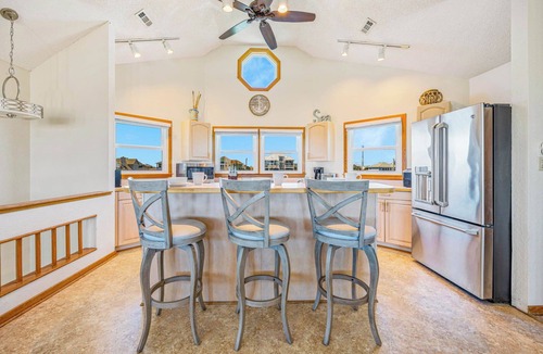 Waves House | Oceanfront Dog Friendly Home w/Saltwater Pool, Elevator, Hot Tub, Cmty Perks
