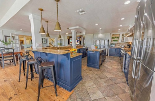 Corolla House | Oceanfront Estate | Sleeps 40 | Weddings & Retreats | 18BR | OBX