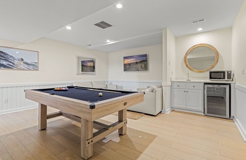 Rodanthe House | Oceanfront Luxury HGTV 5BR Home | Hot Tub, Pool Table, Game Room, Pickleball