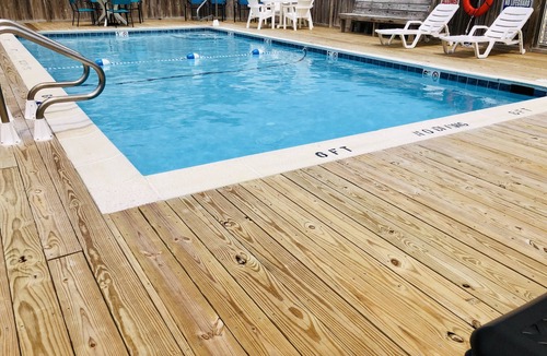 Kill Devil Hills Condo | Oceanfront Penthouse for 2 Private Balcony Direct Beach Access