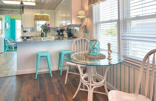 Holden Beach Cottage | Oceanfront, Pool, Family Friendly and Fido Friendly.