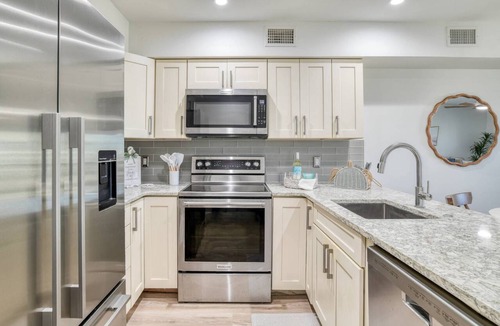 Surfcrest Village Condo | Oceanfront, Pool and Ocean Views, Complete Remodel, 2 Balconies, 2 Masters! $300 in Free Tickets!
