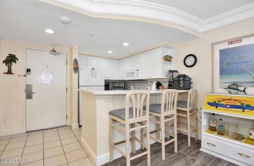 Ortona Park Condo | Oceanside Oasis w/full kitchen, 1 bedroom 2 queens 2 private oceanview balconies