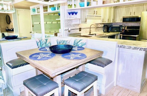St. Augustine Beach Condo | Oceanview Condo | Pool + Balcony | Spanish Trace