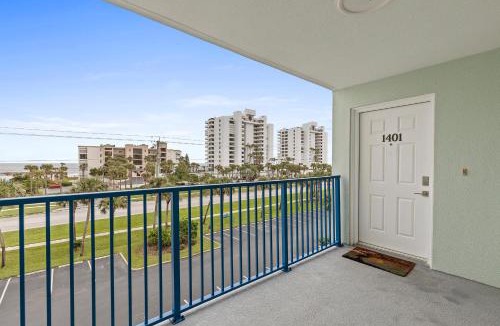 New Smyrna Beach House | Oceanwalk 1-401