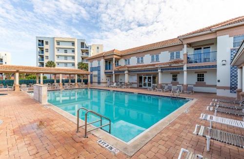 New Smyrna Beach House | Oceanwalk 11-603