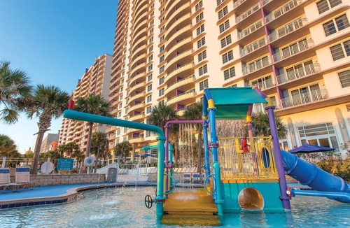 Brush - Stewarts Resort | OceanWalk Resort TwoBed Deluxe with Balcony sleeps 8