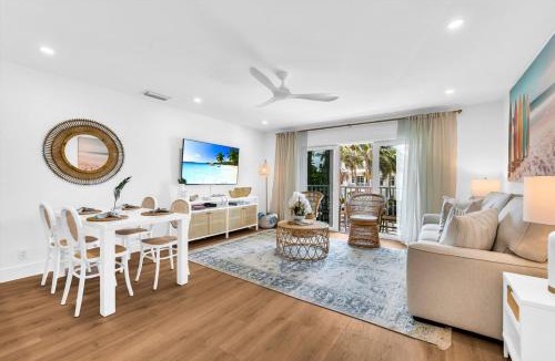 Juno Beach Apartment | ON The Beach Juno! 4-Steps to the Beach!