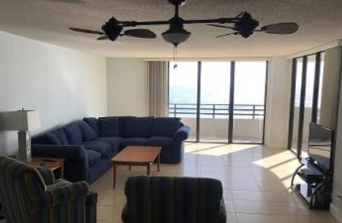 Daytona Beach Condo | ON THE BEACH SPACIOUS 2 BEDROOM CONDO WITH OCEAN FRONT VIEW ON DAYTONA BEACH!!!