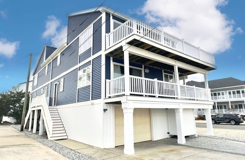 Sea Isle City House | ONLY one off of the beach and features amazing ocean views!