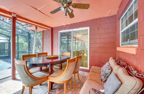 South Apopka House | Orlando-Area Family Oasis w/Lanai, Pool & Yard