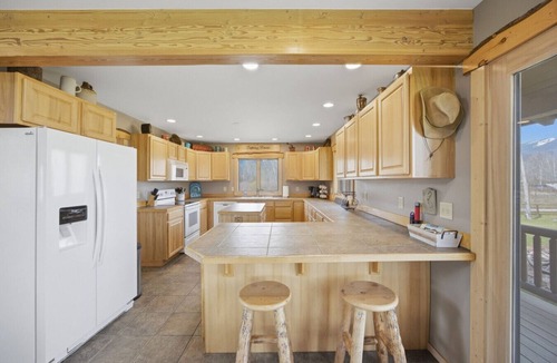 Florence House | Osprey Riverfront Cabin