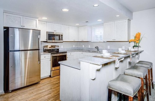 Sea Scape Condo | Outer Banks NC | Family Beach Adventure | Pool & Waterpark | 2BR