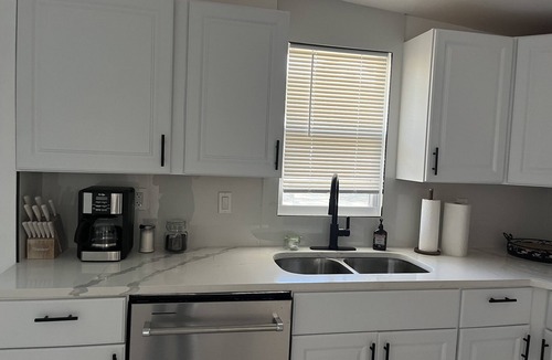 Edgewater House | Palmetto Breeze-Coastal Retreat, Pet Friendly! Complete Refresh
