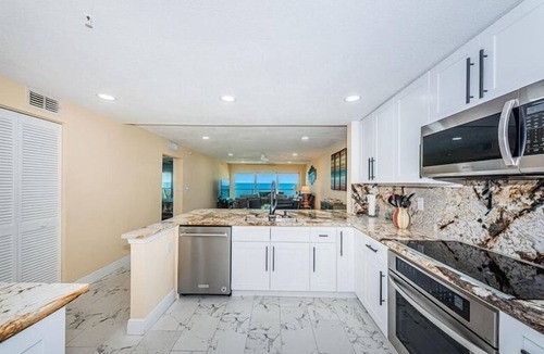 Madeira Beach Condo | Panoramic Gulf Views at Ocean Sands in Madeira Beach~ OS502