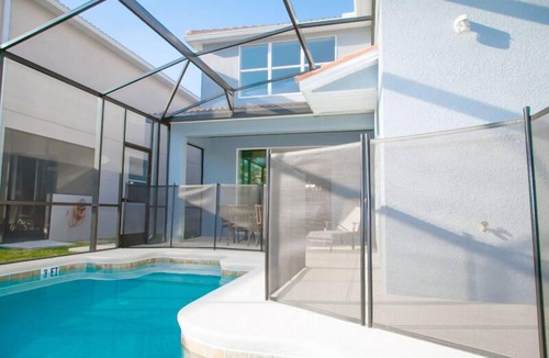 West Kissimmee House | Paradise Abode Near Disney World With Private Pool