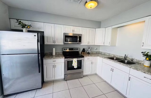Southgate House | Paradise Home 3 Near Siesta Key Beach