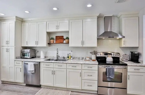 Palm Harbor House | Paradise in Palm Harbor l Pool l Newly Renovated l Family Friendly