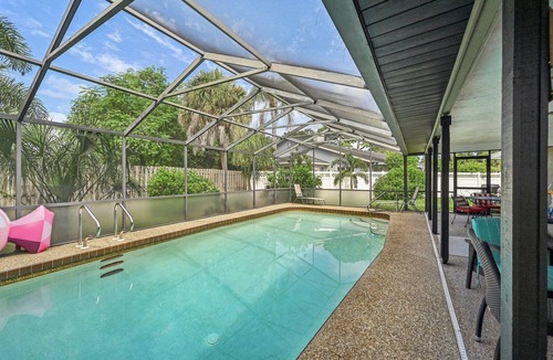 Trailer Estates House | Paradise Near IMG, AMI, SRQ - Heated Pool
