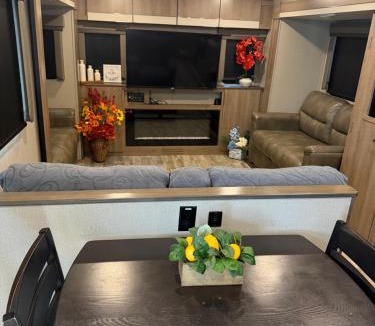 Tampa Apartment | Paradise RV