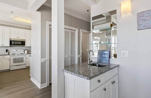 Ocean Isle Beach Villa | Paradise Villa 4B/4BA Breathtaking Ocean View