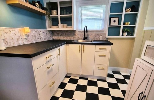 Leamington Cabin | Parkview Boho Cottage 3 - Maple Meadows