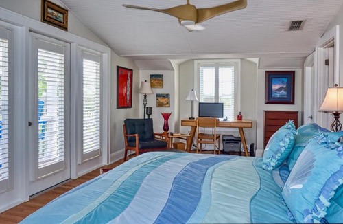 Pass-a-Grille House | Pass-A-Grille Key West Style Main House 108-18