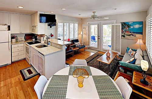 Pass-a-Grille House | Pass-A-Grille Key West Style Guest House 108-18