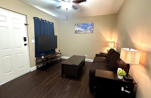 Lakeland Apartment | Peaceful 1-Bedroom Retreat in Lakeland